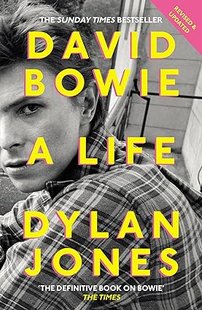 Обкладинка книги David Bowie. A Life. Dylan Jones Dylan Jones, 9781786090430,   €16.36